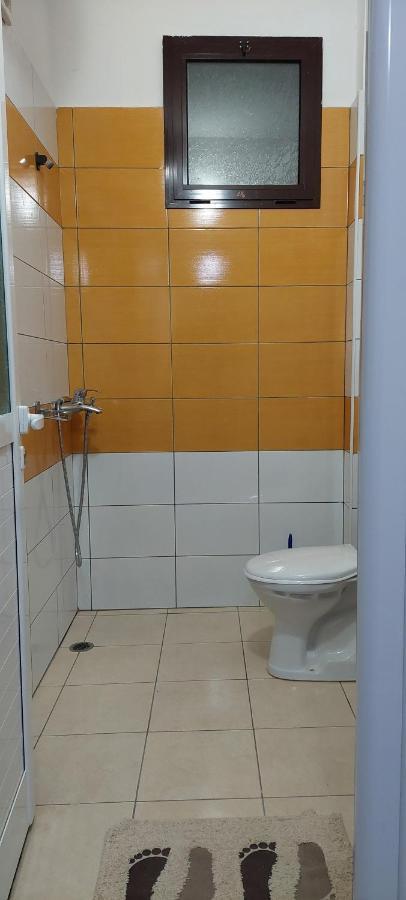 Apartment Tinka In Saranda Esterno foto