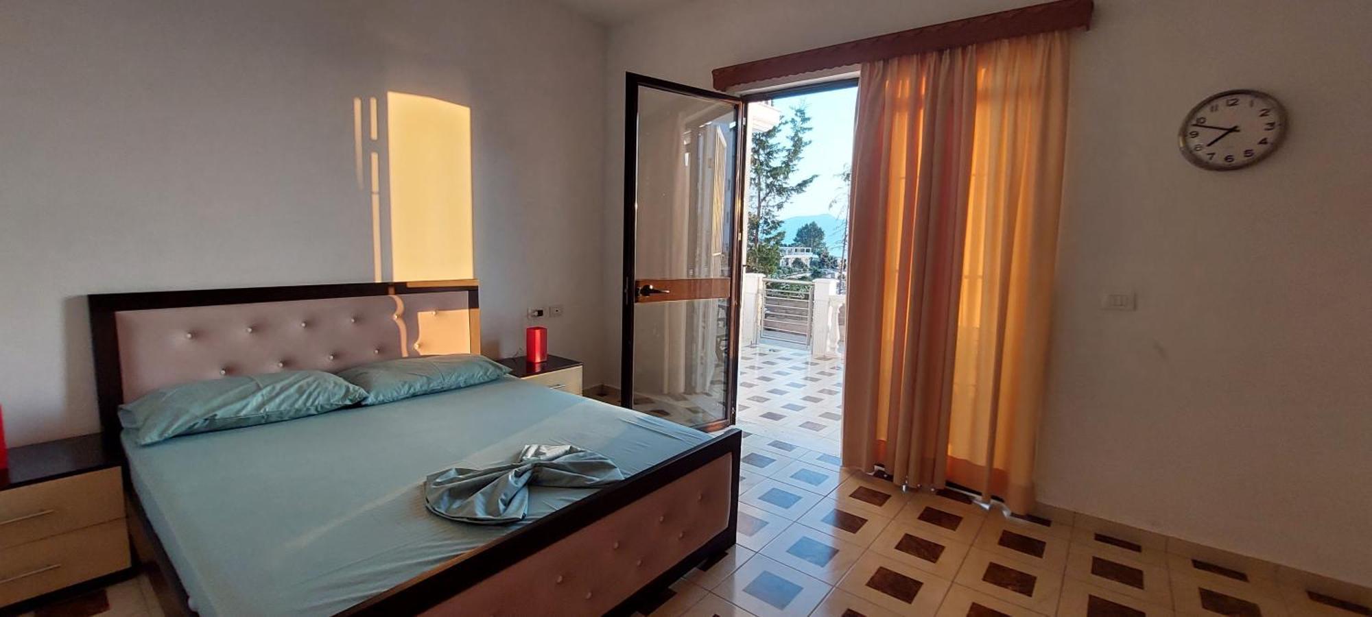 Apartment Tinka In Saranda Esterno foto